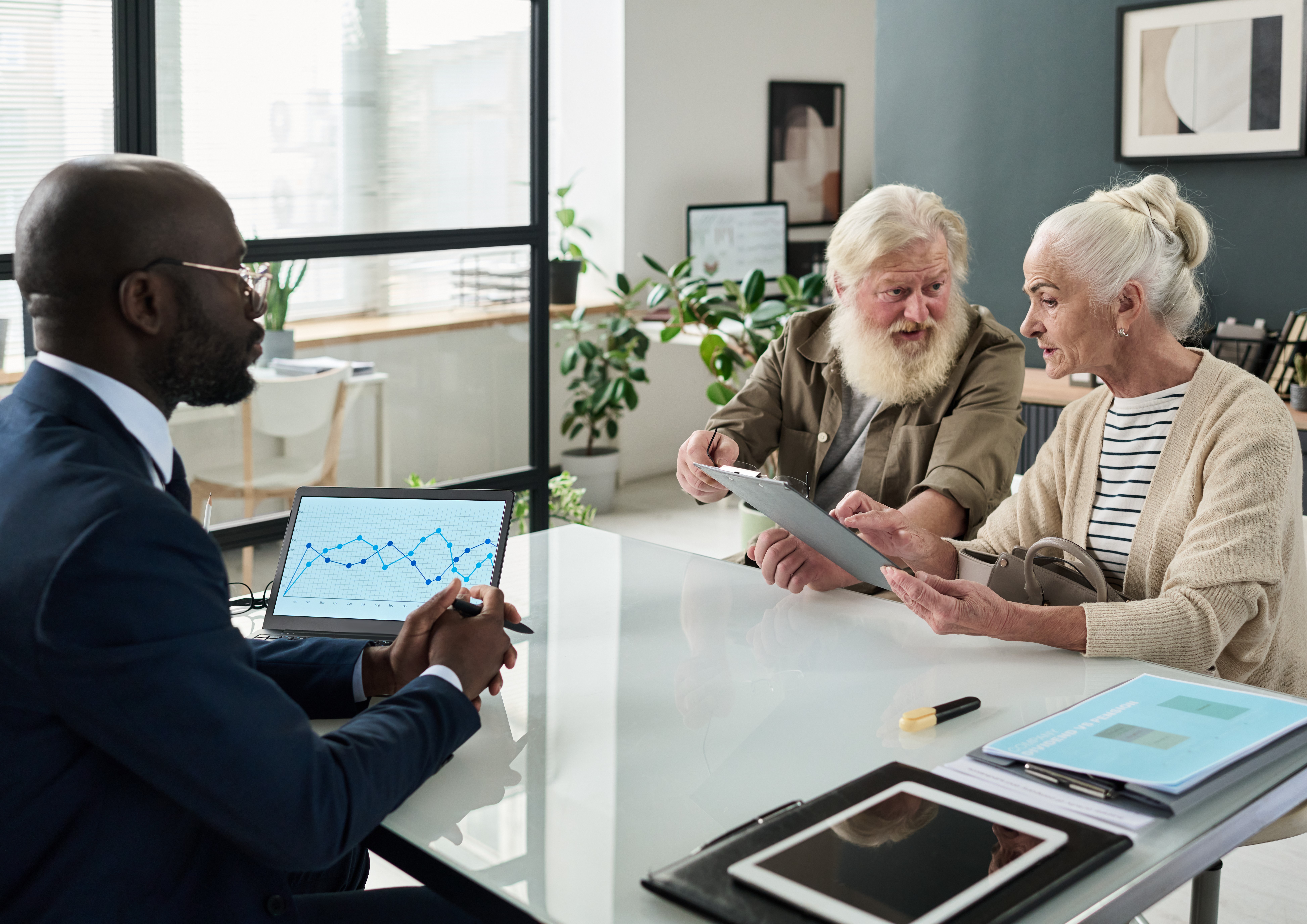 Choosing a Pension Plan Dedicated to Long-Term Financial Security-featured-image